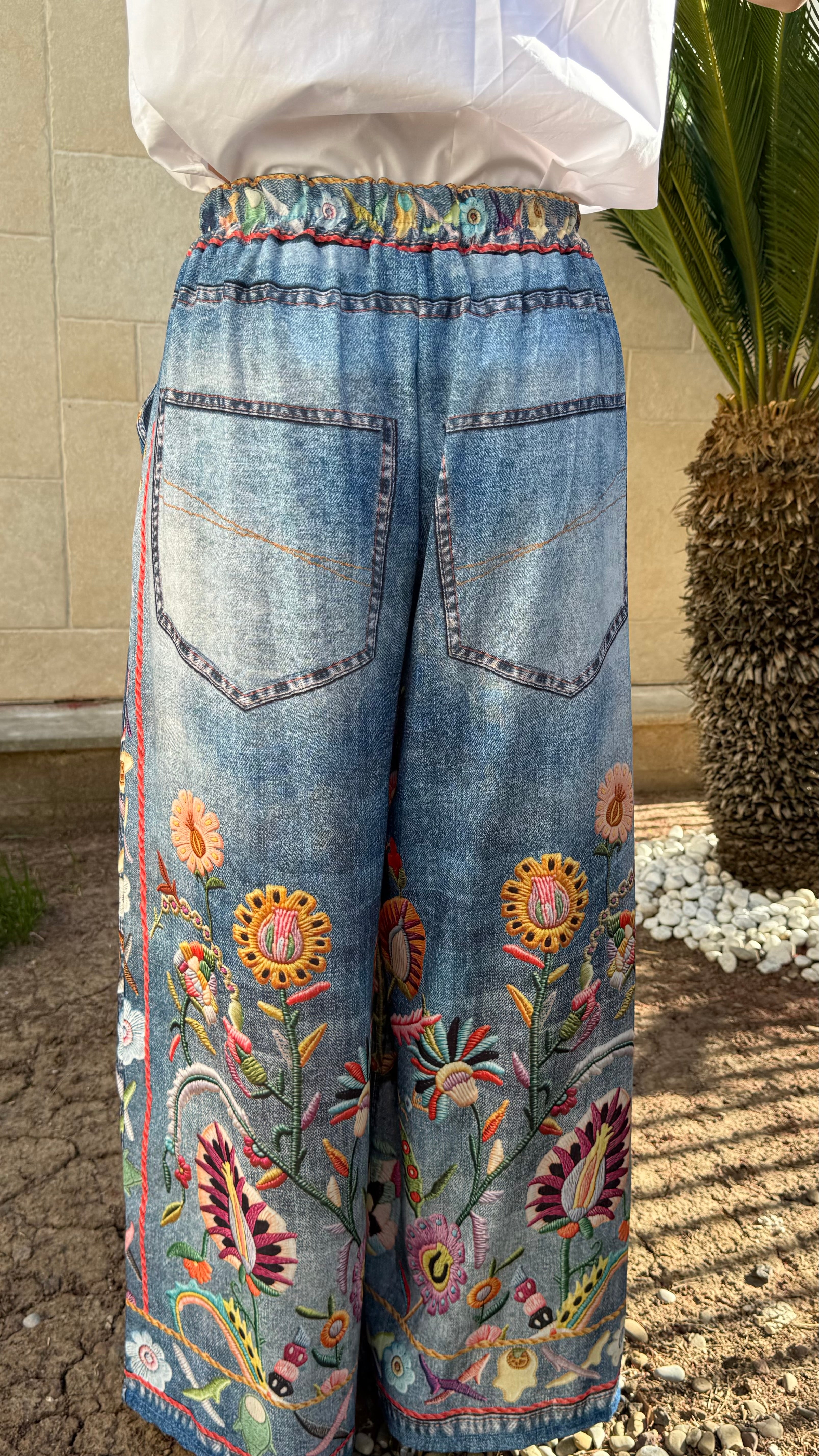 Jeans morbido con stampa